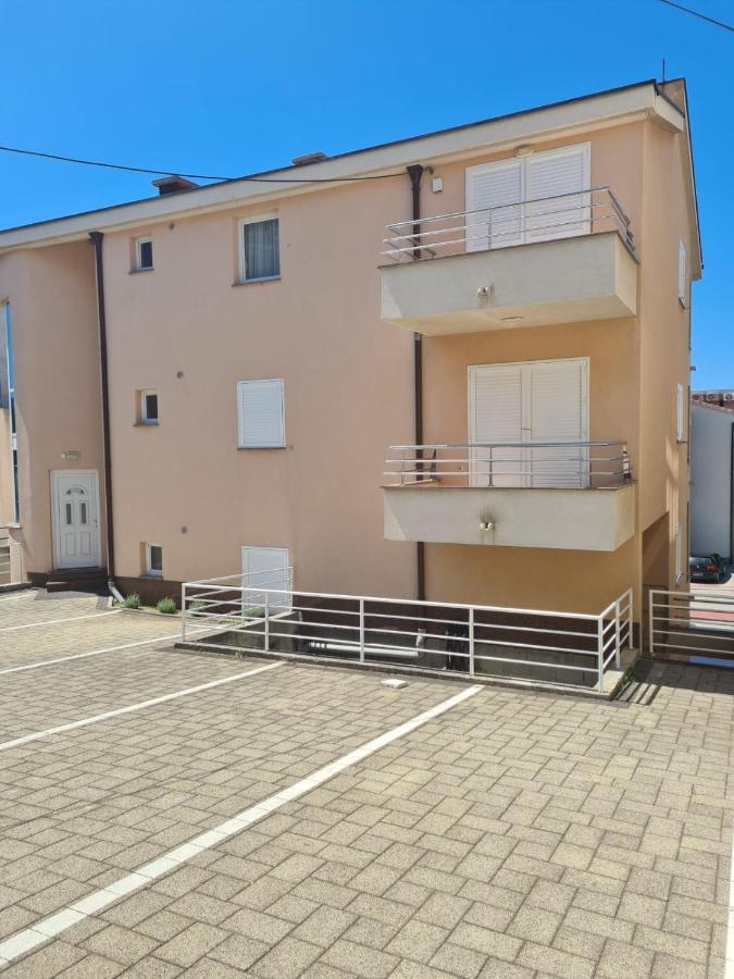 Apartmani Katarina Makarska Exterior foto