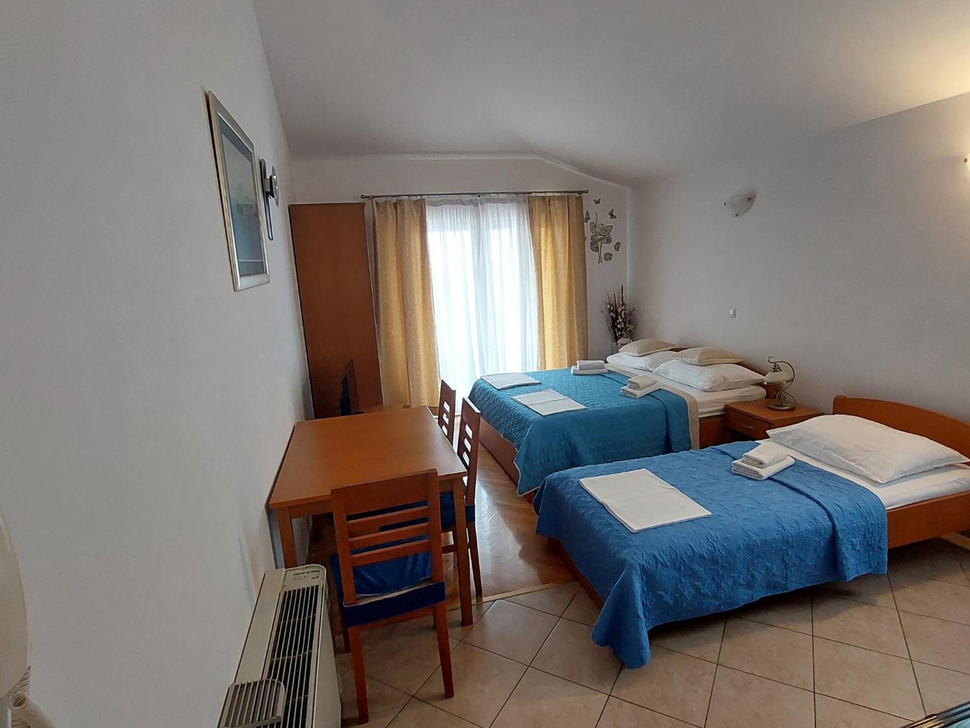 Apartmani Katarina Makarska Habitación foto